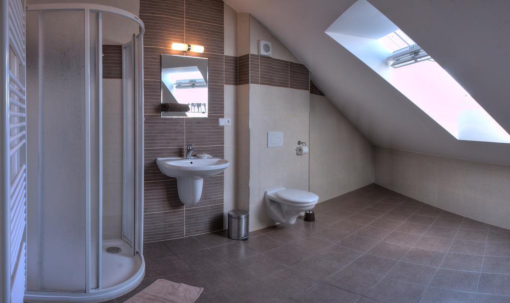 Penzion Na Dlouhe Uherské Hradiště 部屋 写真